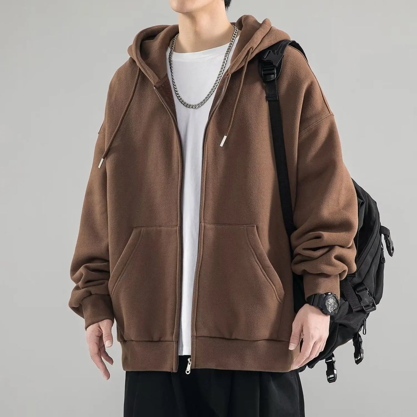 Chaqueta básica con capucha para hombre