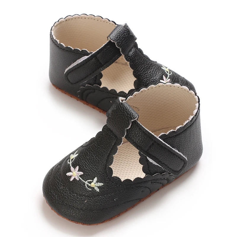 Zapatos vintage de niña