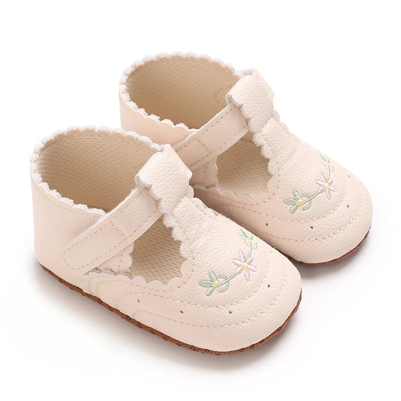 Zapatos vintage de niña