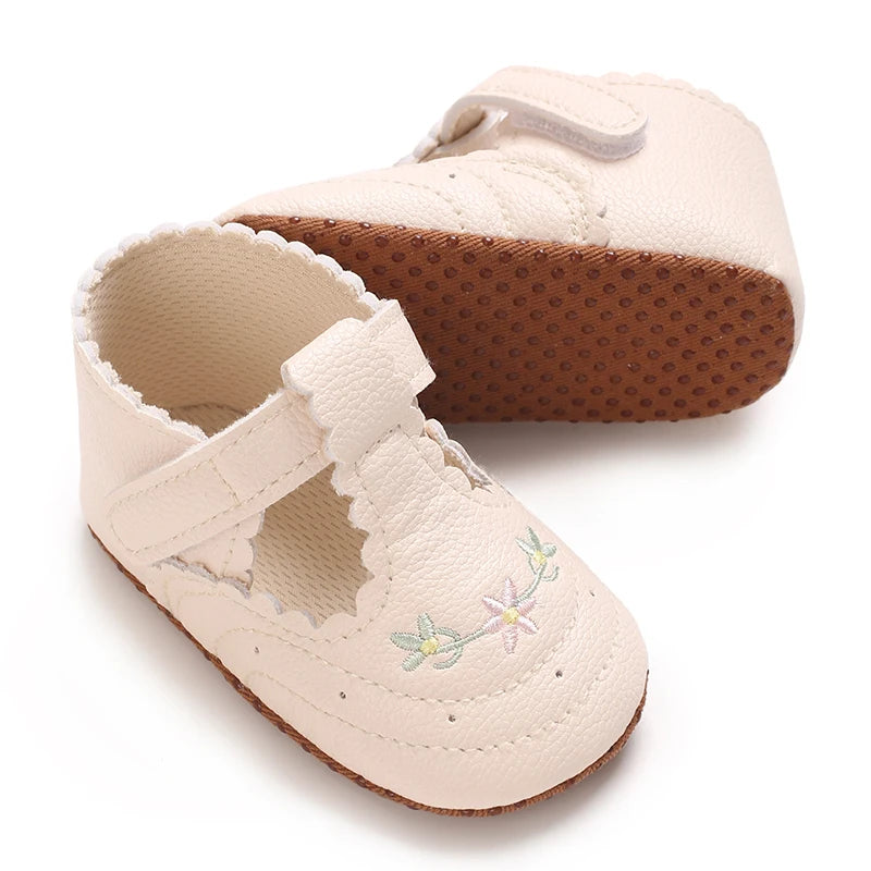 Zapatos vintage de niña
