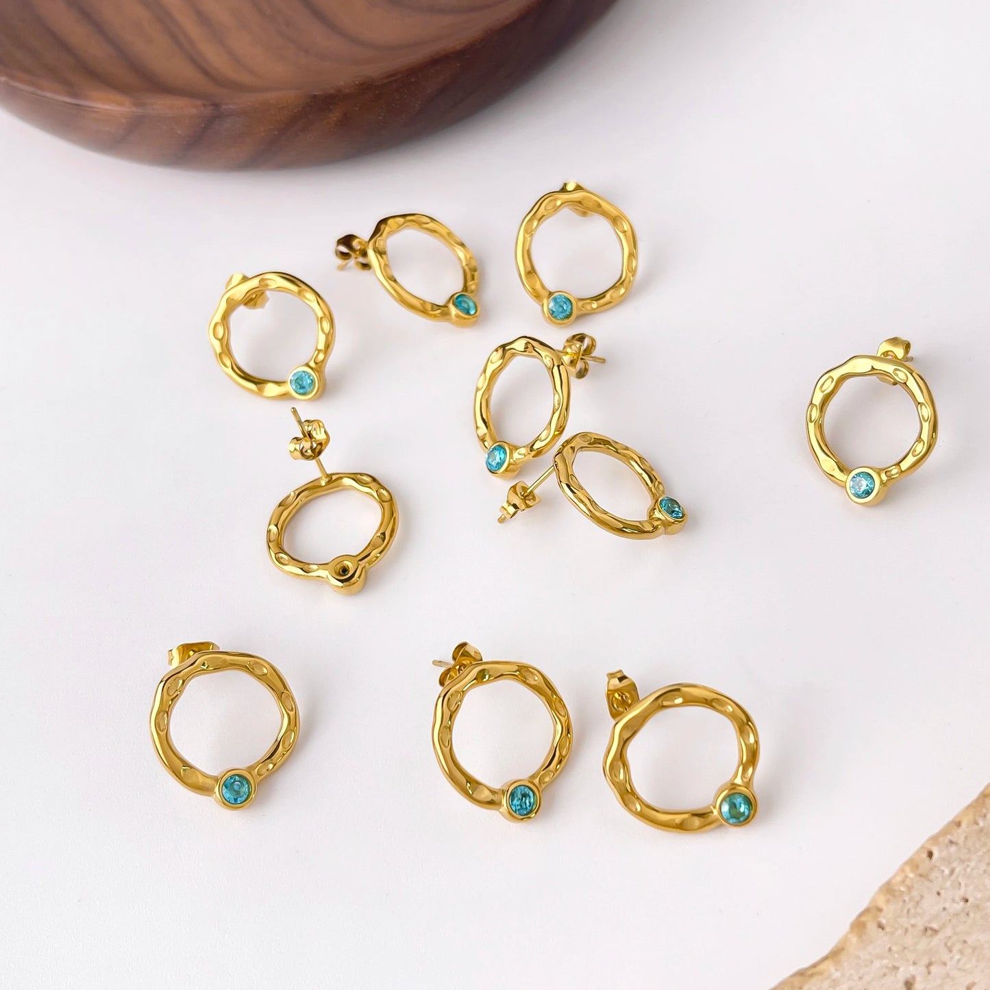 Pendientes con piedra turquesa