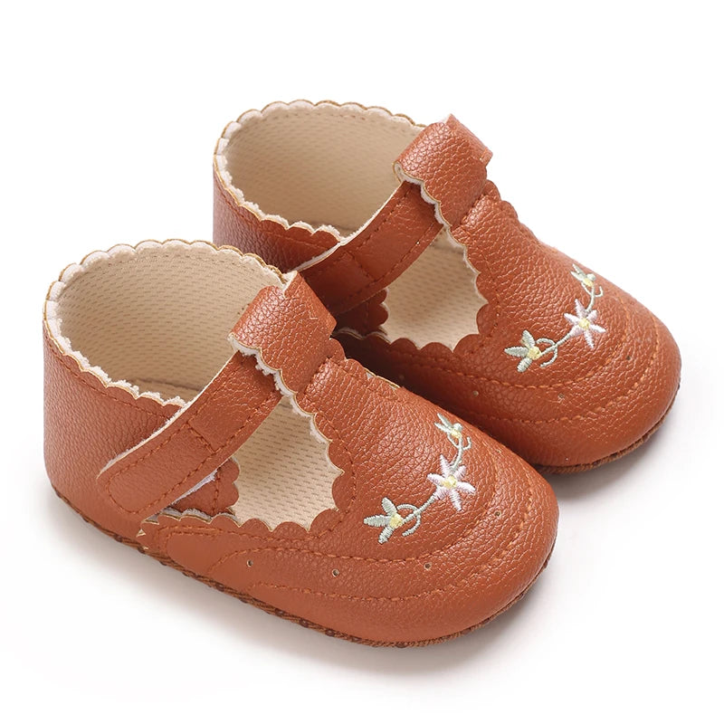 Zapatos vintage de niña